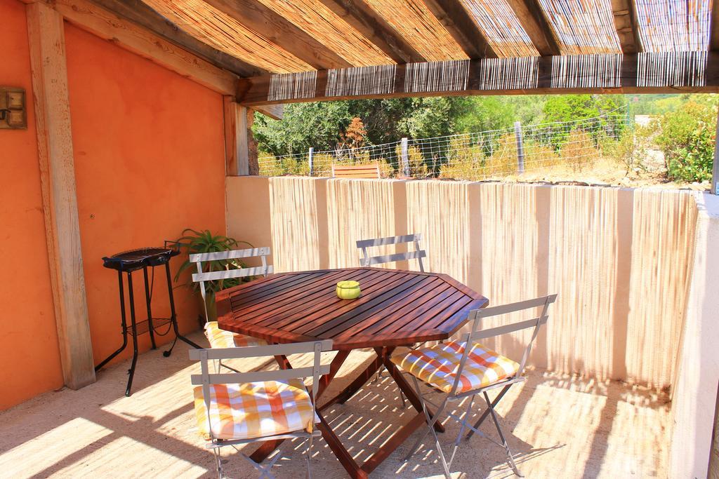 Caseddu Di Poggiale Figari  Zimmer foto